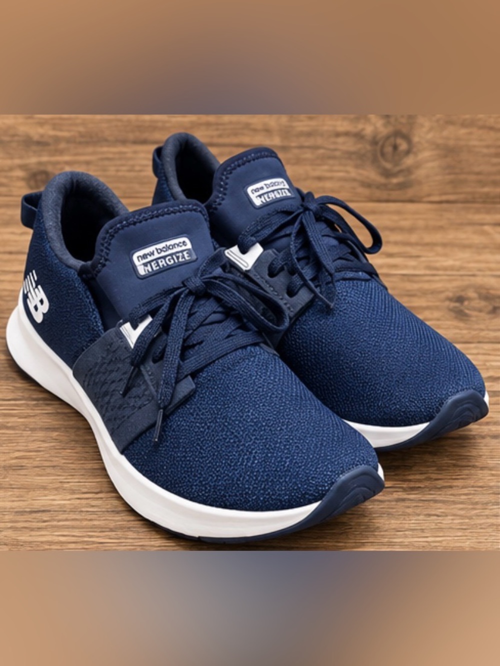 👟 New Balance DynaSoft Nergize v3 Women’s 9 Navy/White — NEW!